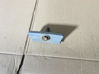 bontott OPEL INSIGNIA Akkumulátor Leszorító