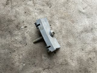 bontott OPEL INSIGNIA Akkumulátor Leszorító