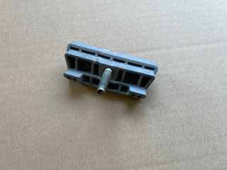 bontott OPEL INSIGNIA Akkumulátor Leszorító