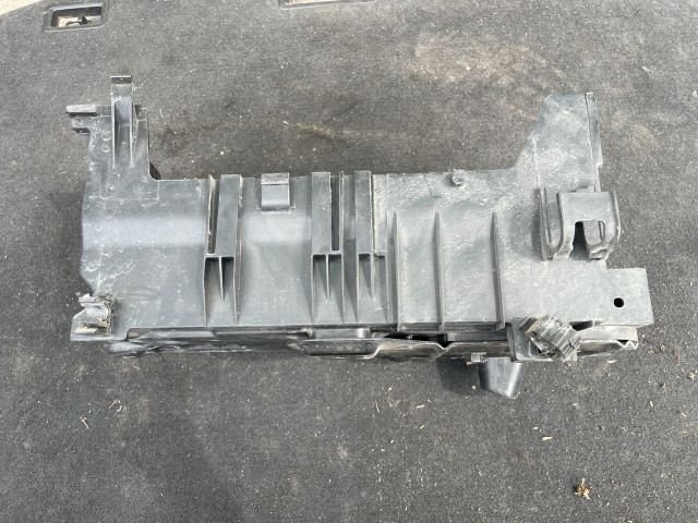 bontott OPEL INSIGNIA Akkumulátor Tartó