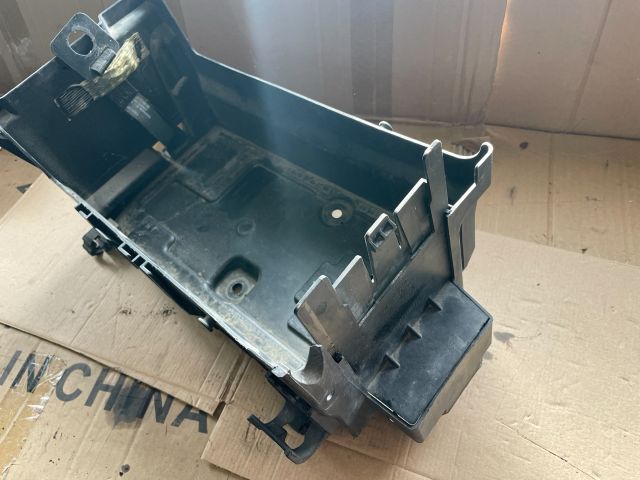 bontott OPEL INSIGNIA Akkumulátor Tartó