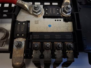 bontott OPEL INSIGNIA Akkumulátor Vezérlő Panel