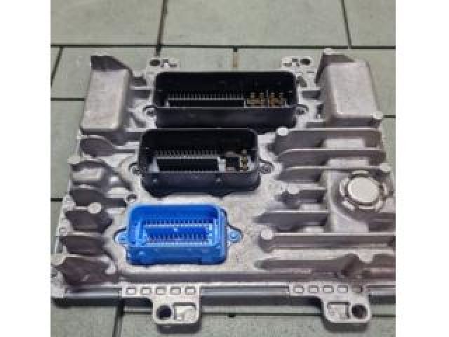 bontott OPEL INSIGNIA B Motorvezérlő