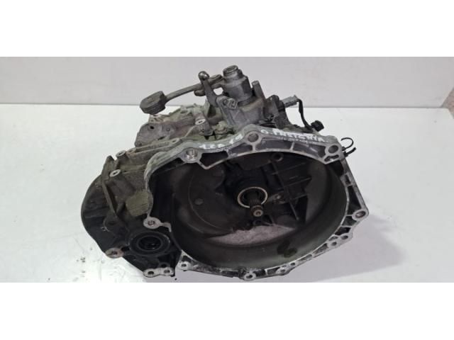 bontott OPEL INSIGNIA B Váltó (Mechanikus)