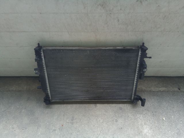 bontott OPEL INSIGNIA B Vízhűtő Radiátor (Klímás)