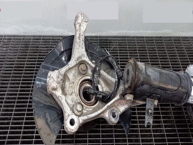 bontott OPEL INSIGNIA B Bal első Csonkállvány