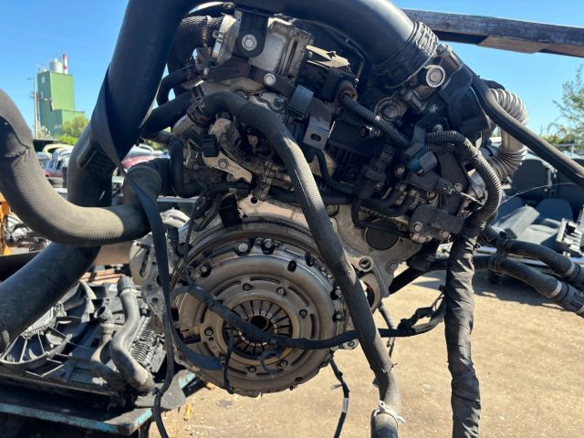 bontott OPEL INSIGNIA B Komplett Motor (Segédberendezésekkel)