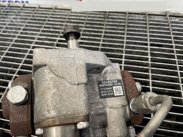 bontott OPEL INSIGNIA B Nagynyomású Szivattyú