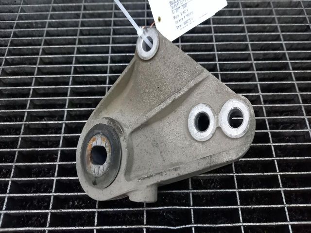 bontott OPEL INSIGNIA B Váltó Tartó Bak (Pozíciófüggetlen)