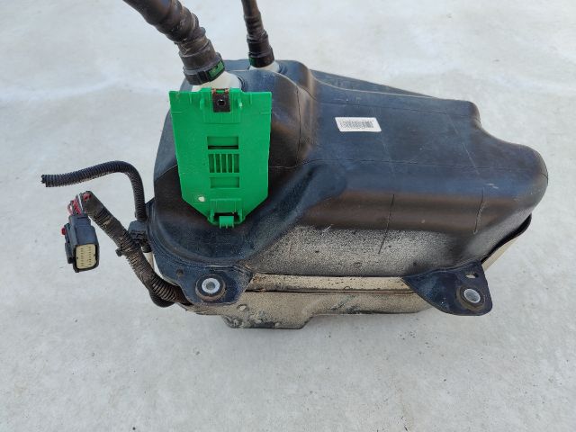 bontott OPEL INSIGNIA B AdBlue Tartály