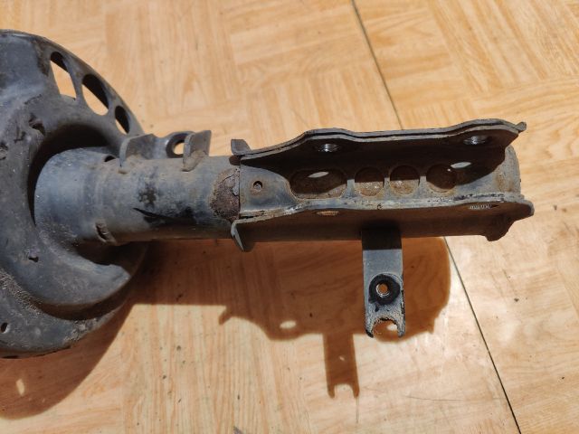 bontott OPEL INSIGNIA B Bal első Gólyaláb (Lengécsillapító, Rugó)