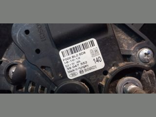 bontott OPEL INSIGNIA B Generátor