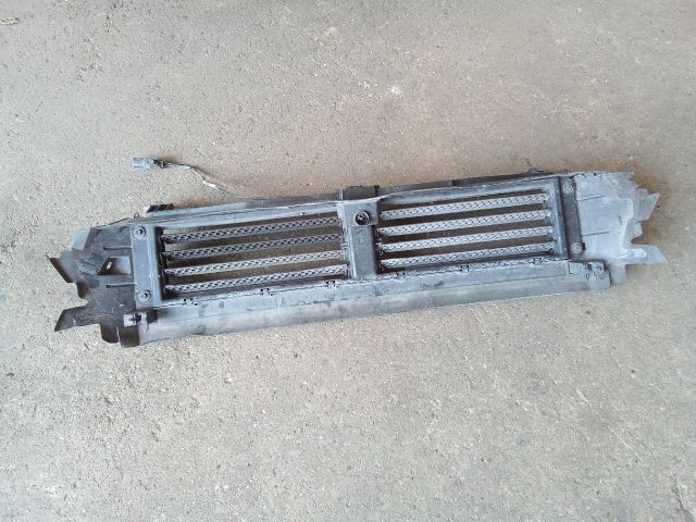 bontott OPEL INSIGNIA B Alsó Hűtő Légterelő