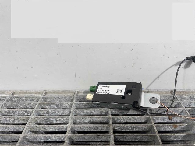 bontott OPEL INSIGNIA B Antenna Erősítő