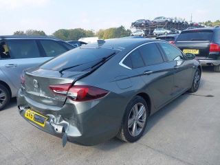 bontott OPEL INSIGNIA B Bal első Belső Küszöb Burkolat