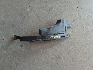 bontott OPEL INSIGNIA B Bal első Lökhárító Tartó (Műanyag)