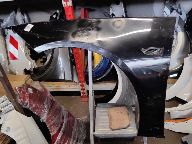 bontott OPEL INSIGNIA B Bal első Sárvédő