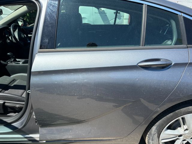 bontott OPEL INSIGNIA B Bal hátsó Ajtó (Részeivel)