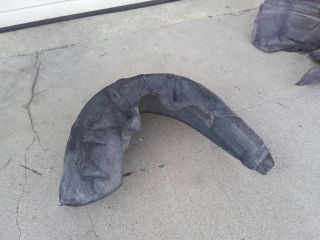 bontott OPEL INSIGNIA B Bal hátsó Dobbetét (Kerékjárati, Műanyag)