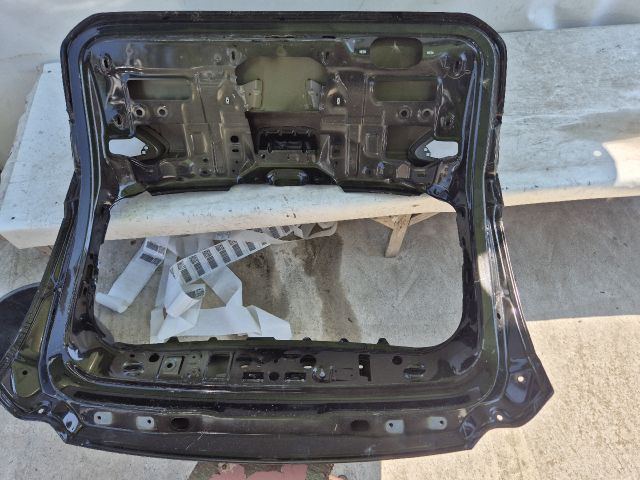 bontott OPEL INSIGNIA B Csomagtérajtó (Üres lemez)