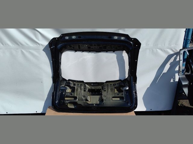 bontott OPEL INSIGNIA B Csomagtérajtó (Üres lemez)