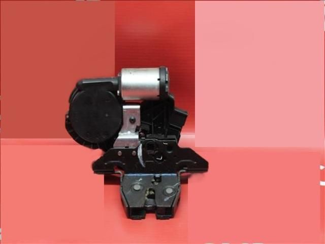 bontott OPEL INSIGNIA B Csomagtérajtó Zárszerkezet