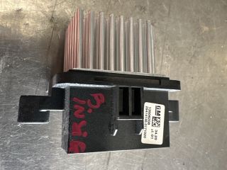 bontott OPEL INSIGNIA B Előtét Ellenállás Fűtőmotor