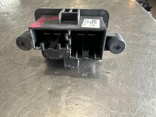 bontott OPEL INSIGNIA B Előtét Ellenállás Fűtőmotor