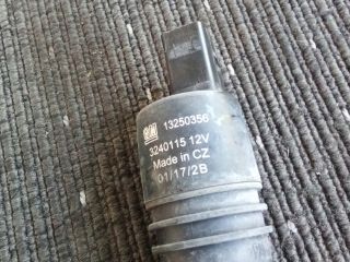 bontott OPEL INSIGNIA B Első Ablakmosó Szivattyú