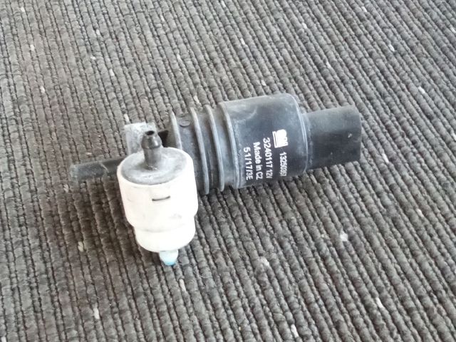 bontott OPEL INSIGNIA B Első Ablakmosó Szivattyú