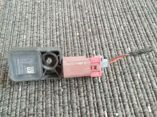 bontott OPEL INSIGNIA B Első Középső Ütközés Érzékelő (Homlokfalon)