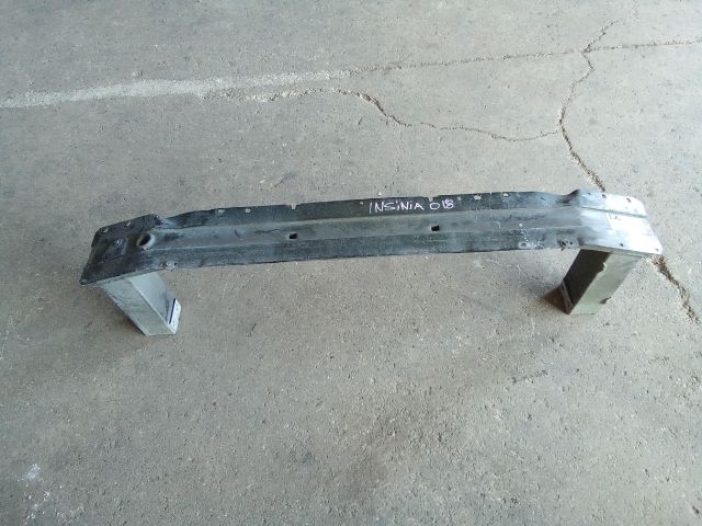 bontott OPEL INSIGNIA B Első Lökhárító Merevítő (Fém)