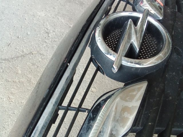 bontott OPEL INSIGNIA B Első Lökhárító (Részeivel)