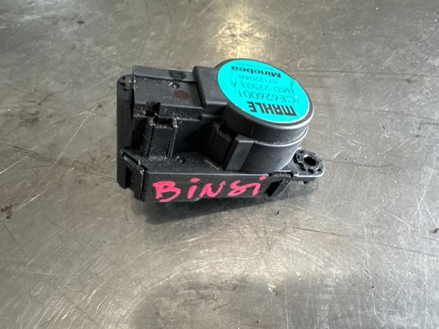 bontott OPEL INSIGNIA B Fűtés Állító Motor