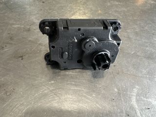 bontott OPEL INSIGNIA B Fűtés Állító Motor