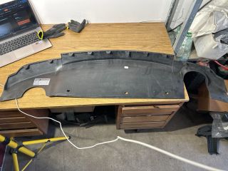 bontott OPEL INSIGNIA B Hátsó Lökhárító Alsó (Műanyag)