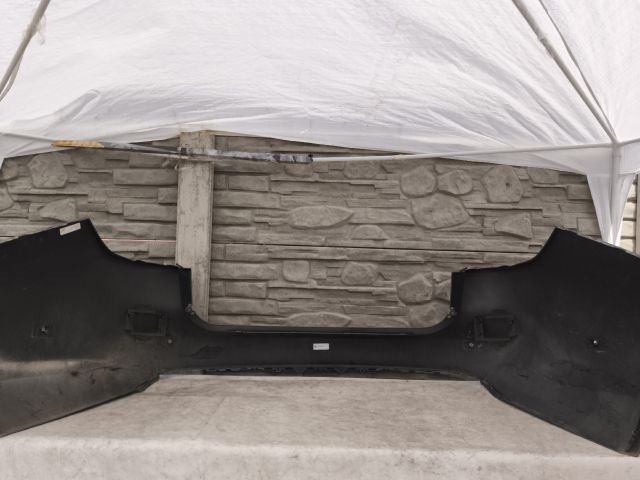 bontott OPEL INSIGNIA B Hátsó Lökhárító (Üresen)