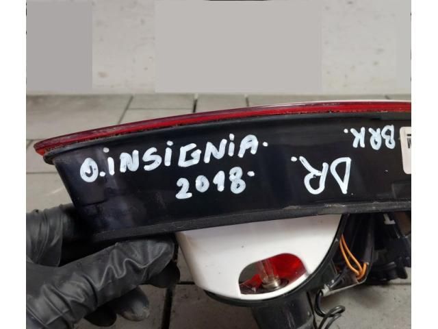 bontott OPEL INSIGNIA B Jobb Belső Hátsó Lámpa