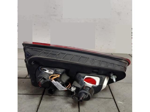 bontott OPEL INSIGNIA B Jobb Belső Hátsó Lámpa