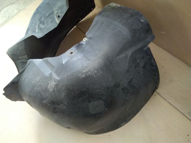 bontott OPEL INSIGNIA B Jobb első Dobbetét (Kerékjárati, Műanyag)