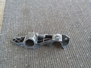 bontott OPEL INSIGNIA B Jobb első Oldal Lökhárító Tartó (Műanyag)