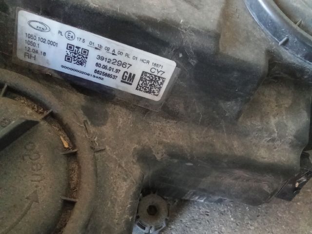 bontott OPEL INSIGNIA B Jobb Fényszóró