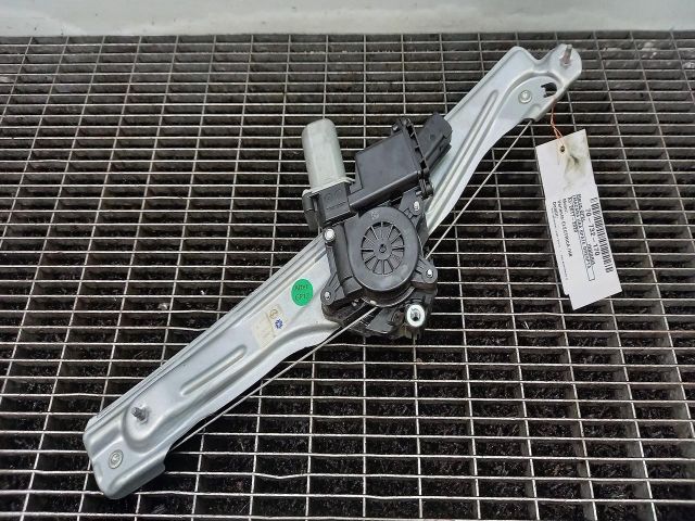 bontott OPEL INSIGNIA B Jobb hátsó Ablakemelő Szerkezet (Elektromos)