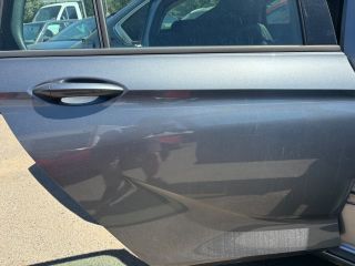 bontott OPEL INSIGNIA B Jobb hátsó Ajtó (Részeivel)