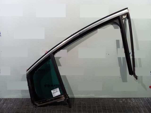 bontott OPEL INSIGNIA B Jobb hátsó Fixüveg (Ajtóban)