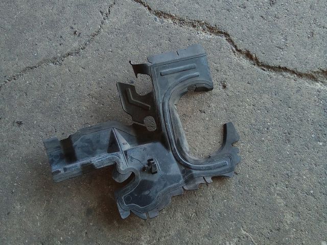 bontott OPEL INSIGNIA B Jobb Hűtő Légterelő