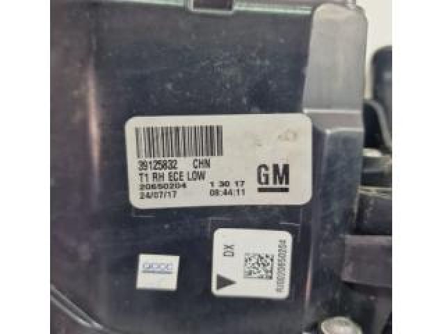 bontott OPEL INSIGNIA B Jobb Külső Hátsó Lámpa