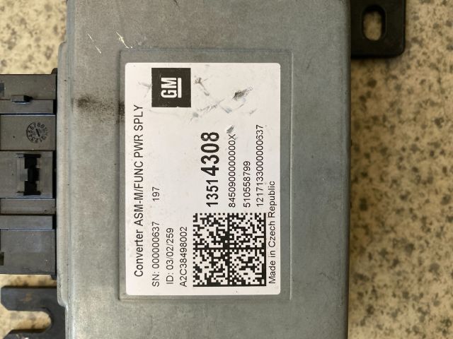 bontott OPEL INSIGNIA B Kulcs Nélküli Nyitás Jeladó