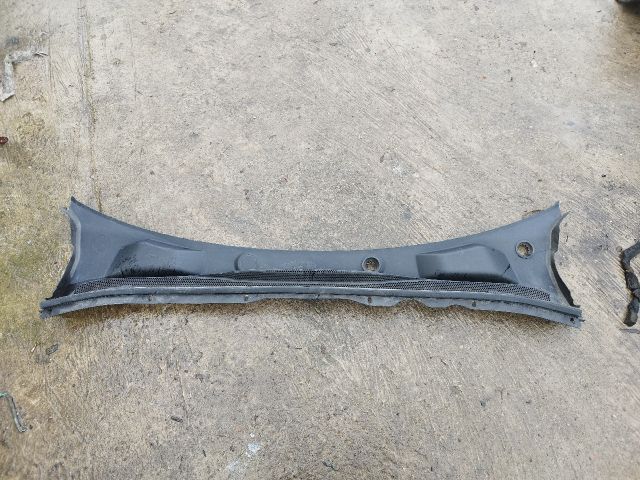 bontott OPEL INSIGNIA B Levélrács