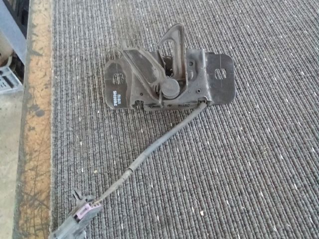 bontott OPEL INSIGNIA B Motorháztető Zárszerkezet